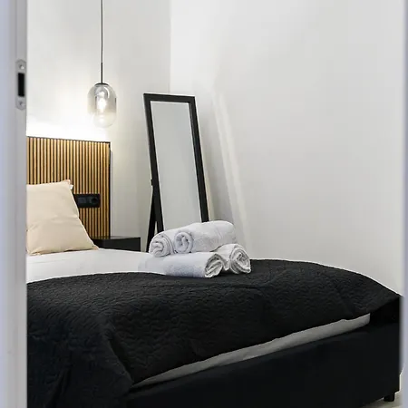 Vittorio Emanuele Art Suites Guesthouse